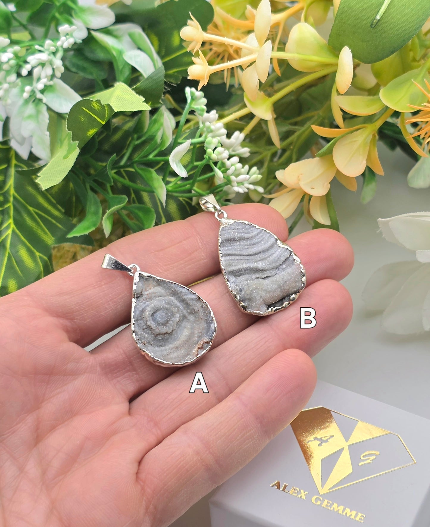 CIONDOLO DRUSA DI CALCEDONIO