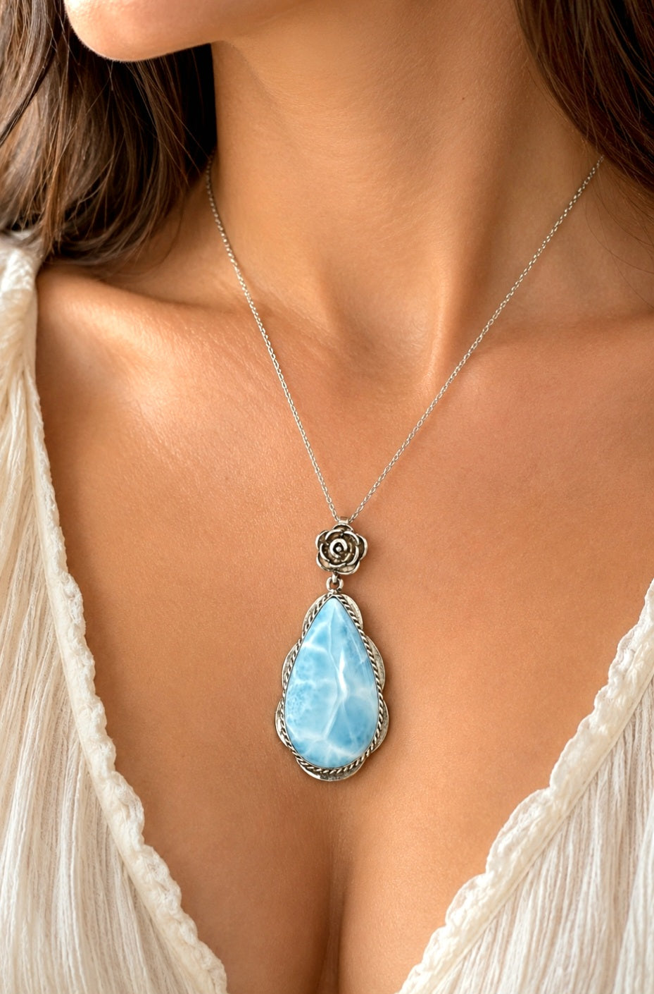 CIONDOLO GOCCIA DI LARIMAR HQ