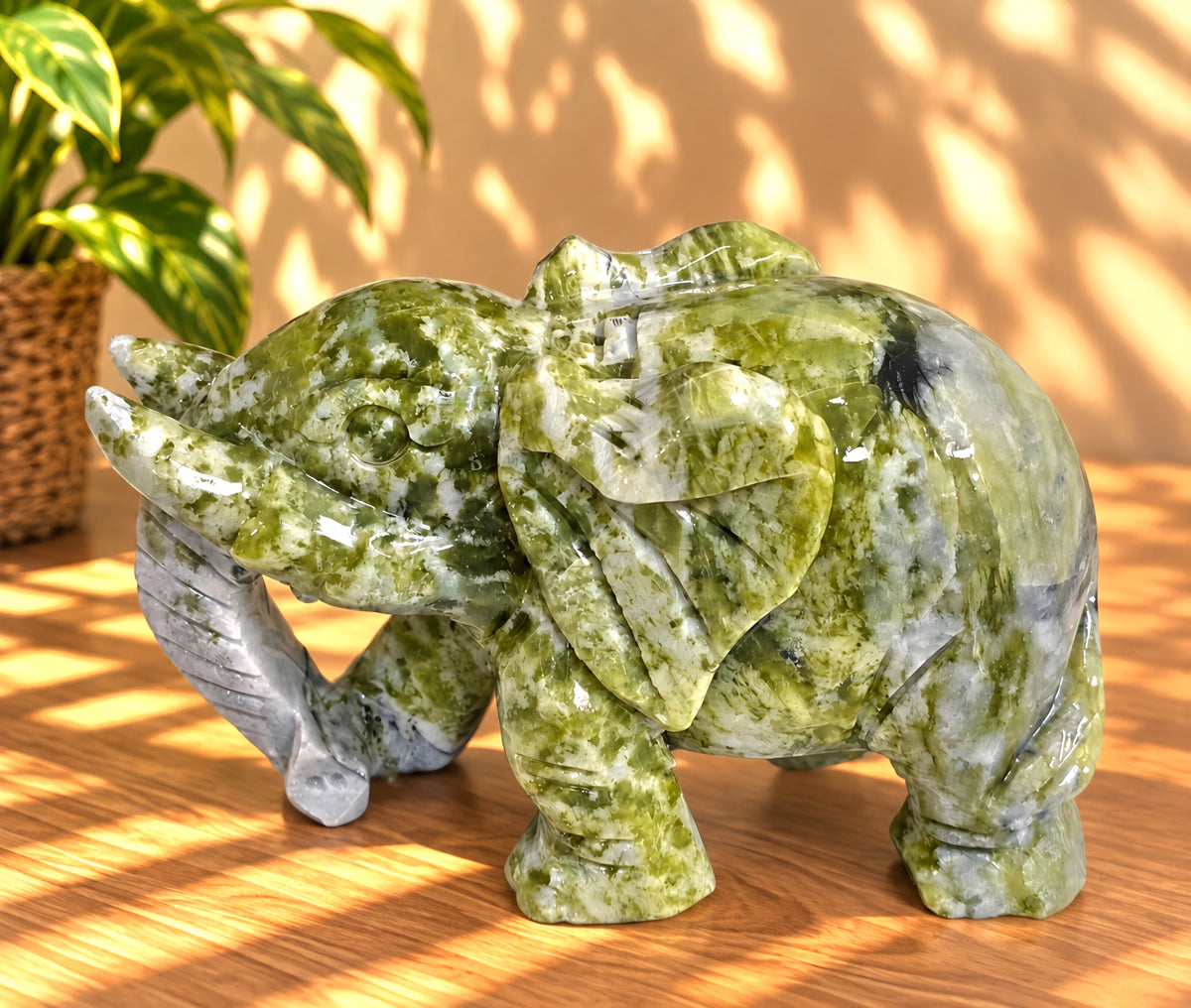 ELEFANTE IN GIADA LEMON 2 (LANTIAN)