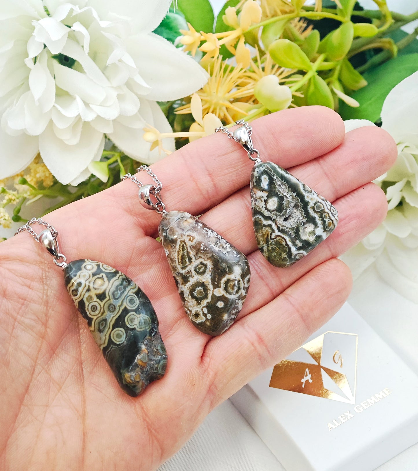 CIONDOLO IN DIASPRO OCEANO HQ