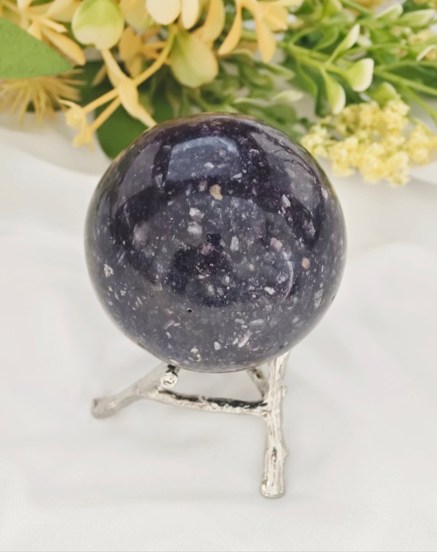 SFERA IN LEPIDOLITE