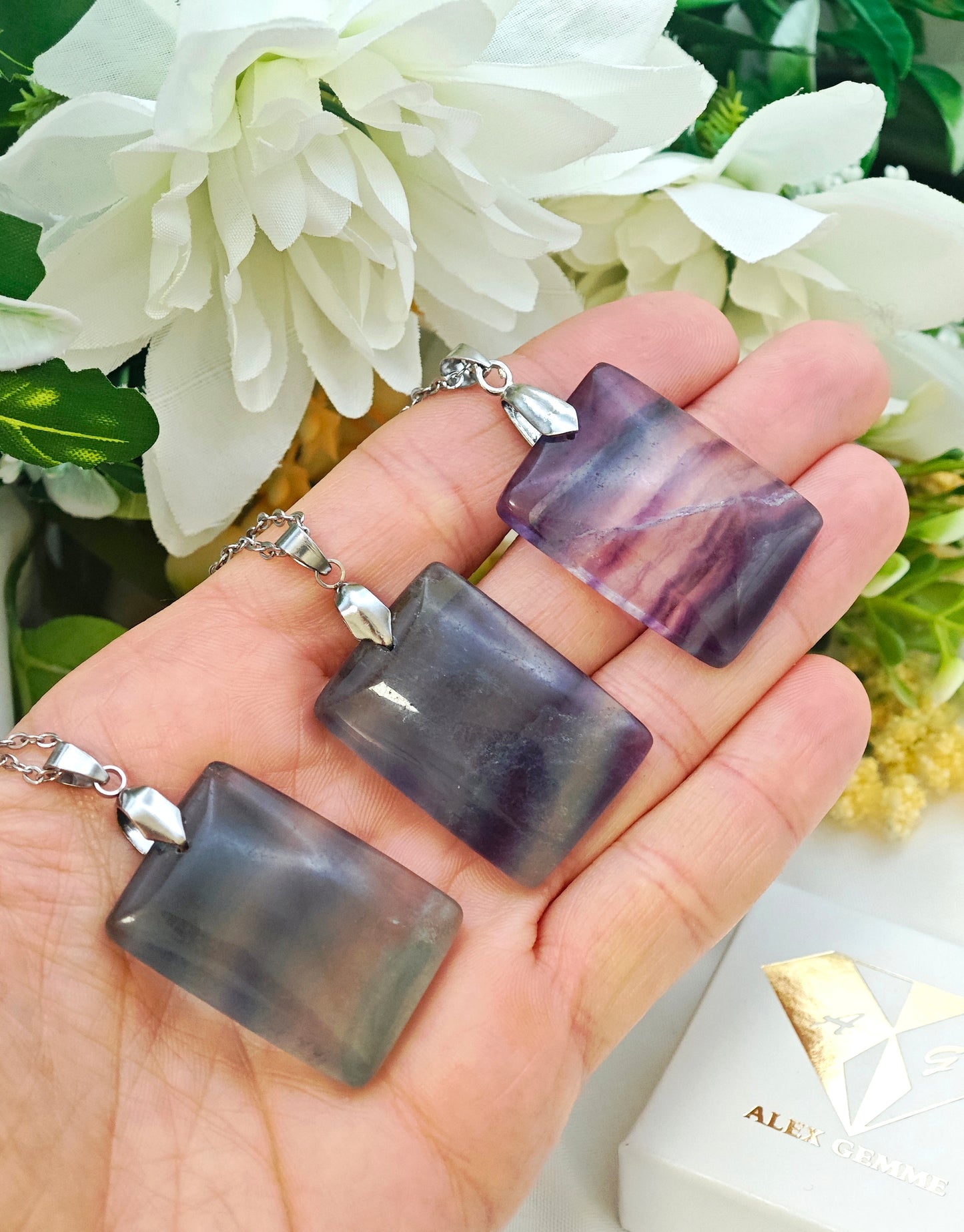 CIONDOLO IN FLUORITE RAINBOW 🌈