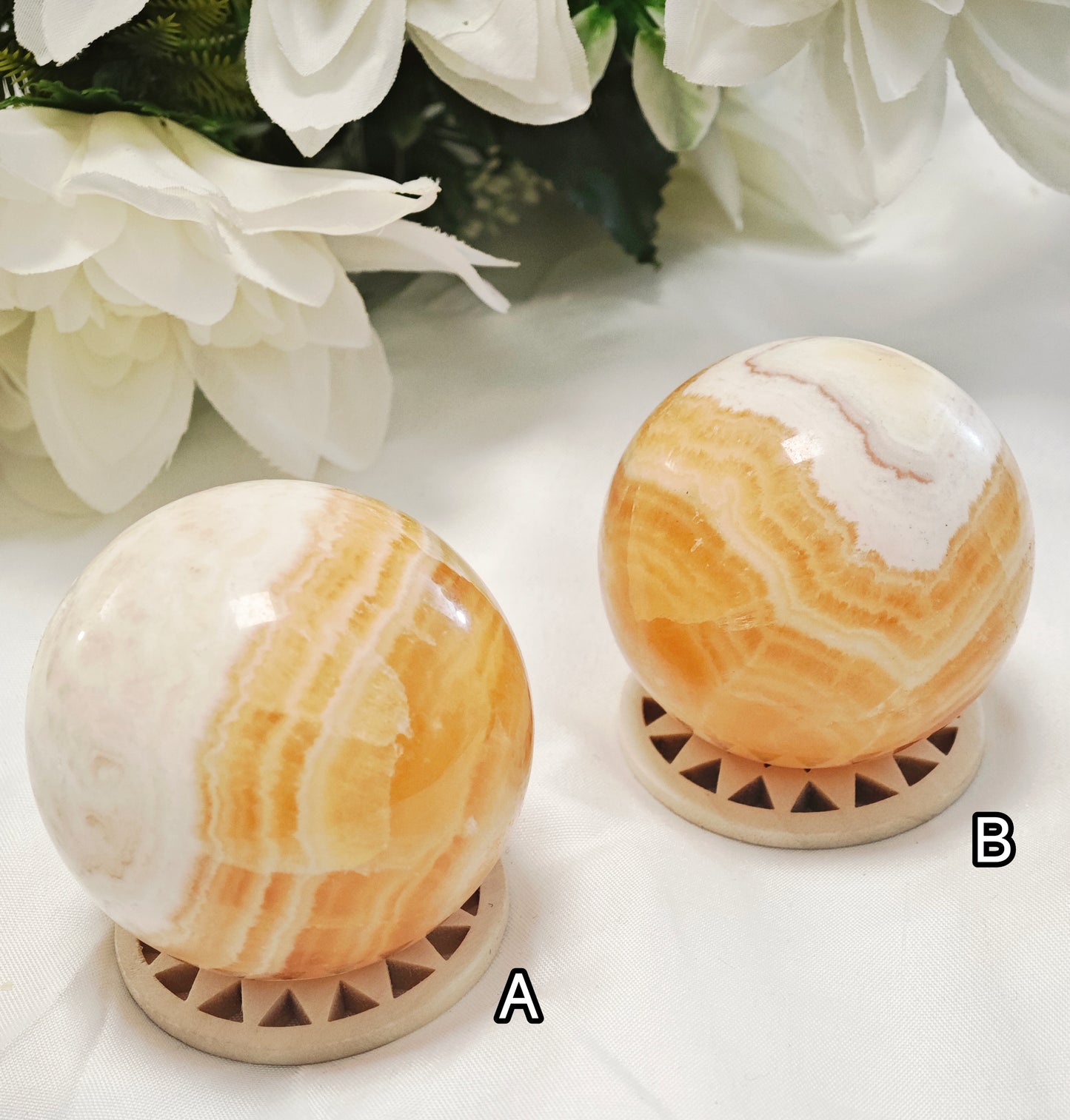SFERA IN CALCITE GIALLA