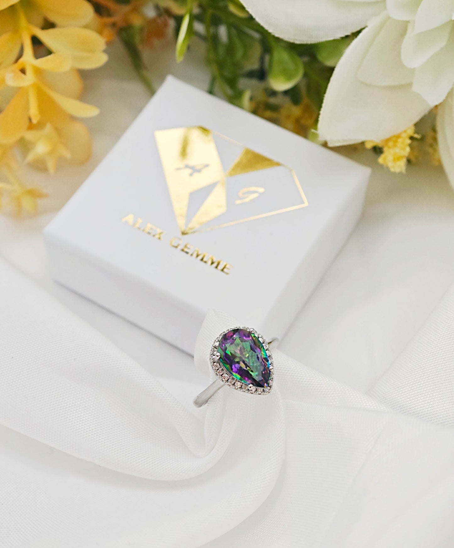 ANELLO IN QUARZO AURA