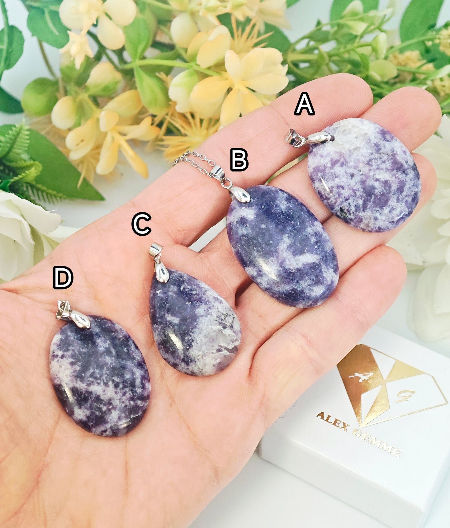 CIONDOLO IN LEPIDOLITE MICA