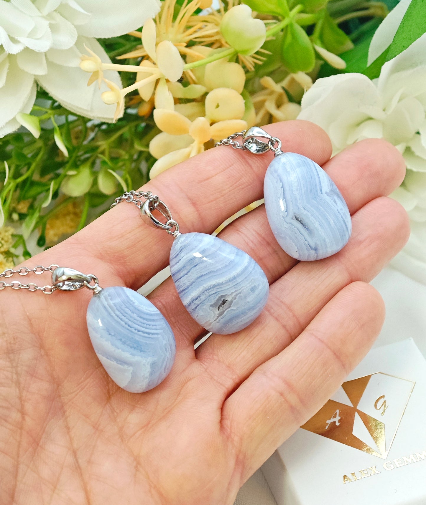 CIONDOLO IN AGATA BLU LACE HQ