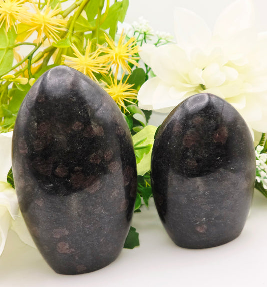 TORMALINA NERA DEL MADAGASCAR FREEFORM