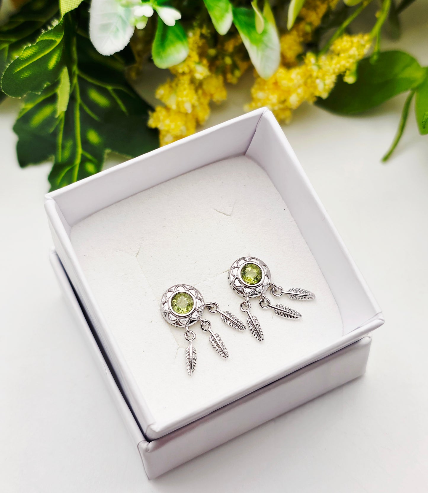 ORECCHINI ACCHIAPPASOGNI IN PERIDOTO