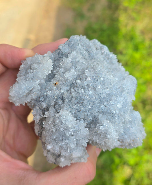 DRUSITE DI QUARZO IN CALCITE