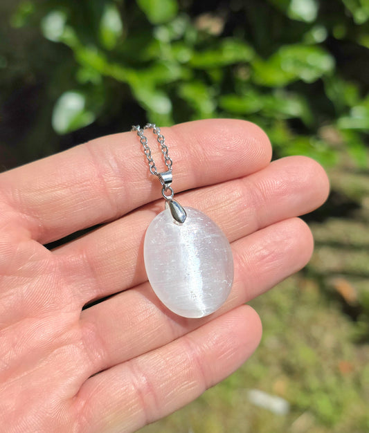 CIONDOLO IN SELENITE HQ