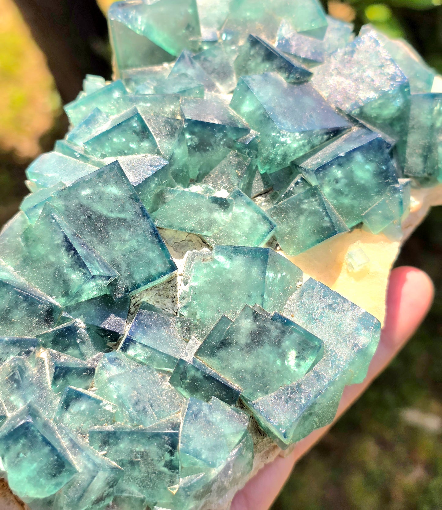 FLUORITE VERDE SU MATRICE (CINA)