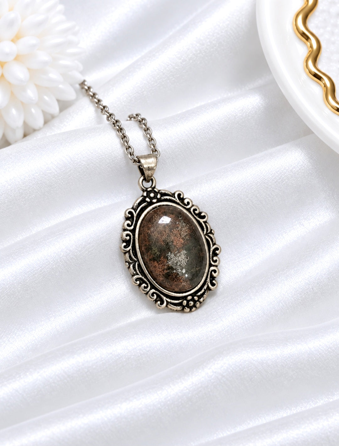 CIONDOLO VINTAGE IN LODOLITE