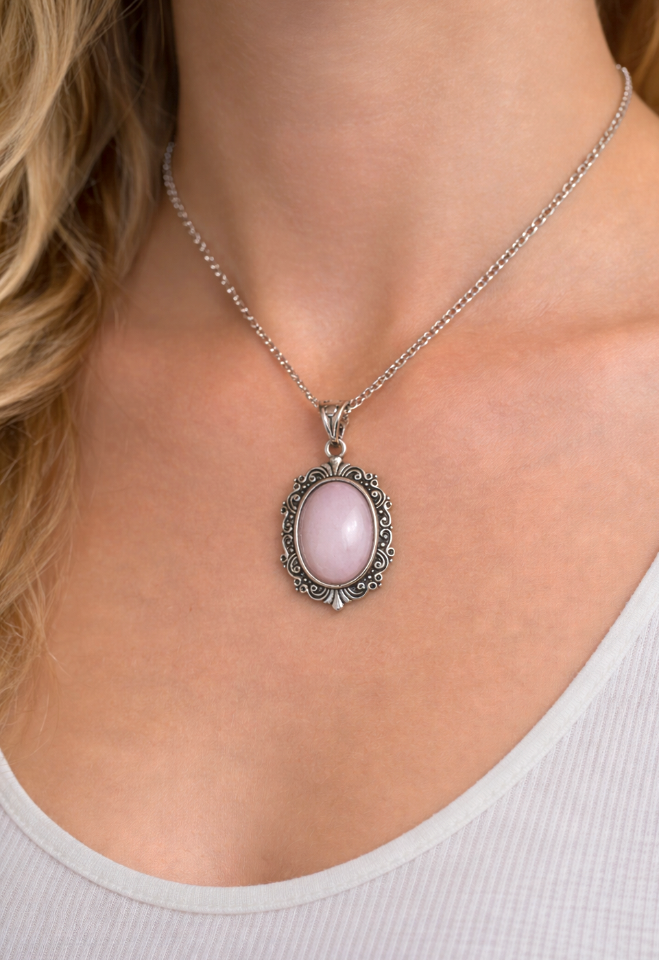 CIONDOLO IN KUNZITE VINTAGE