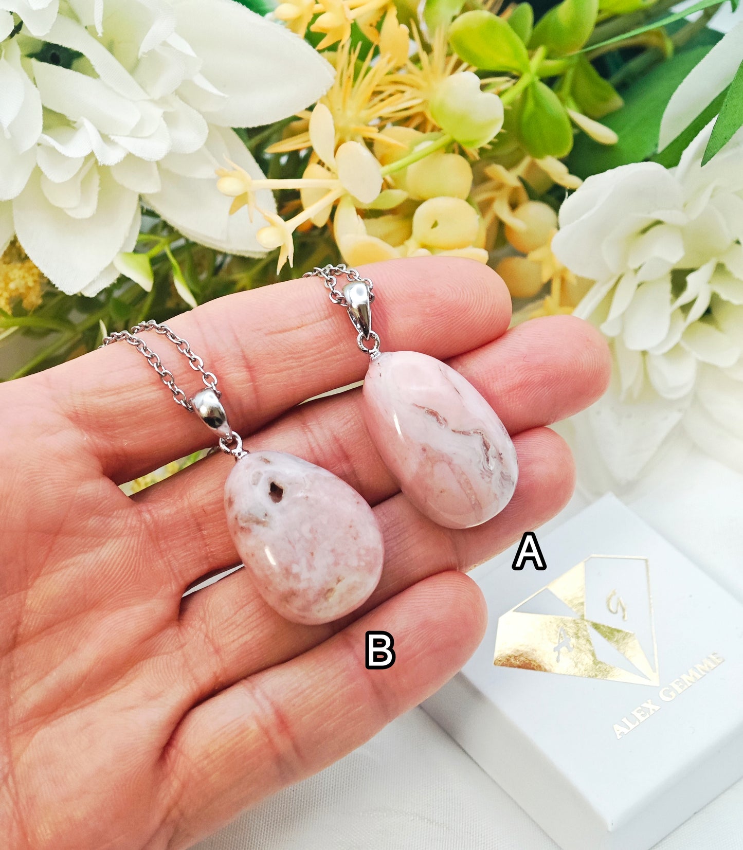 CIONDOLO IN OPALE ROSA