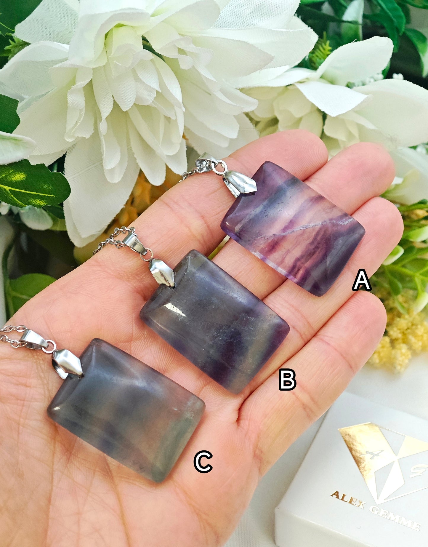 CIONDOLO IN FLUORITE RAINBOW 🌈