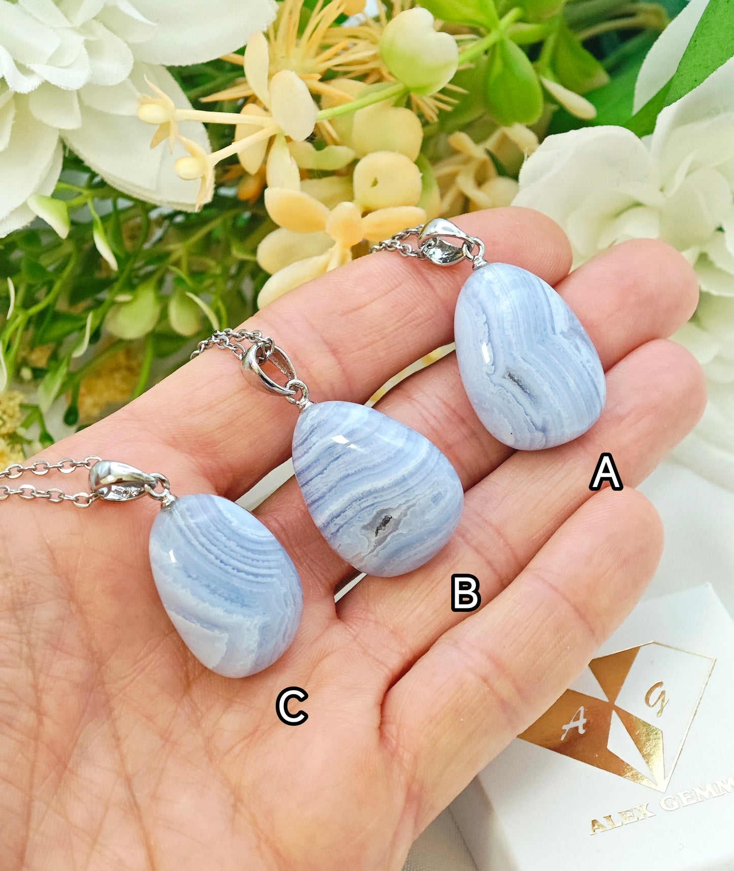 CIONDOLO IN AGATA BLU LACE HQ