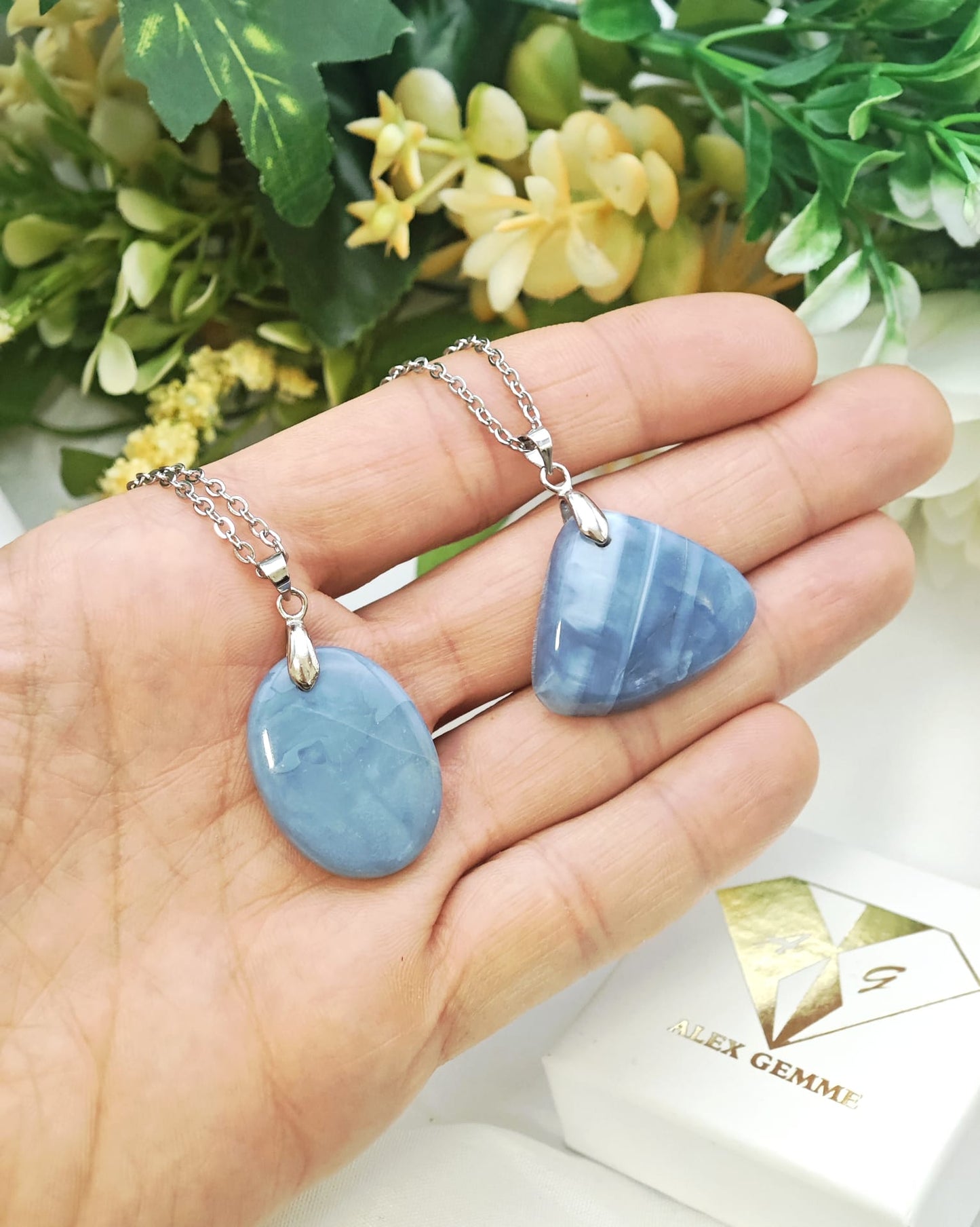 CIONDOLO IN OPALE BLU