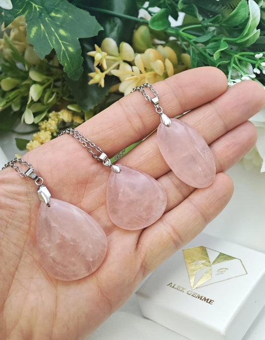 CIONDOLO IN QUARZO ROSA HQ