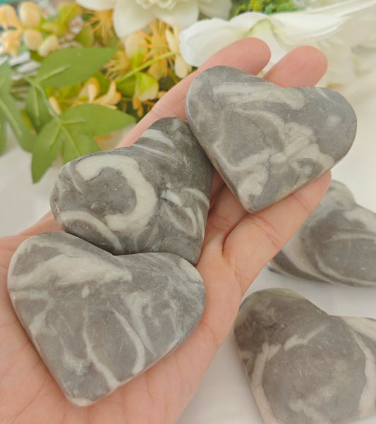 CUORE IN DIASPRO CONCHIGLIA