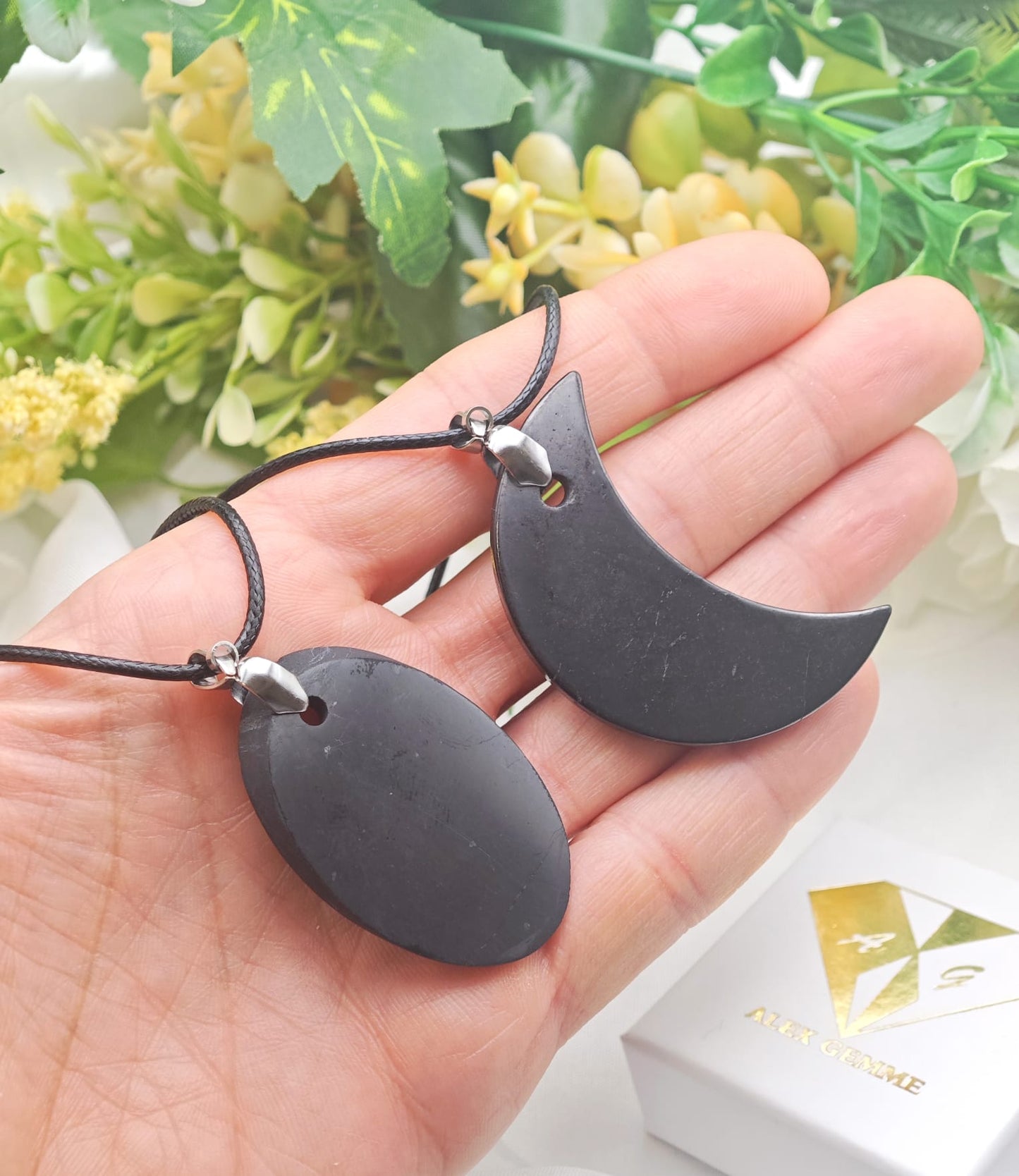 CIONDOLO IN SHUNGITE