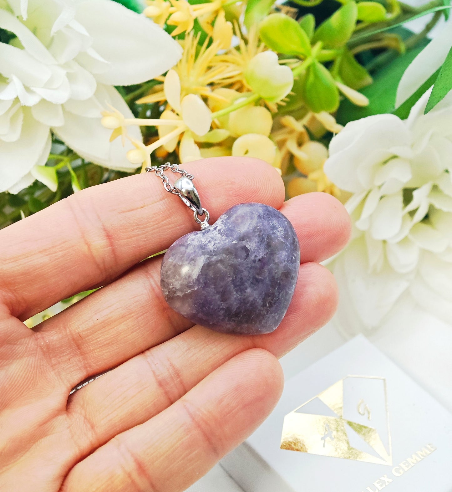 CIONDOLO CUORE IN LEPIDOLITE